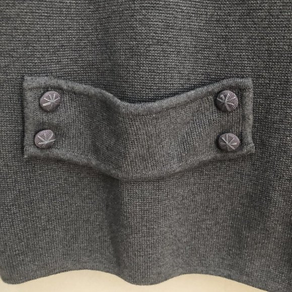 Evie. Cropped Cardigan Sweater - Picture 5 of 8